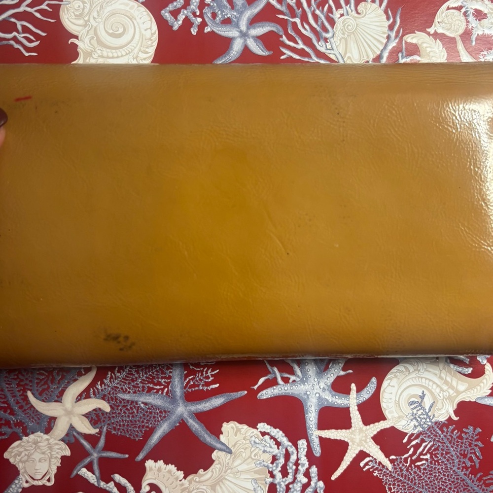 Gucci Vintage Patent Leather Wallet - Picture 3 of 10
